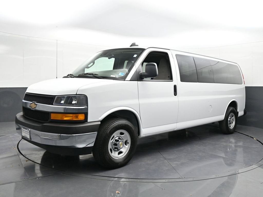 2024 Chevrolet Express Passenger 3500